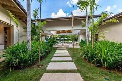 31 00 Casa De Campo DR 22000