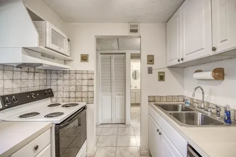 830 Sw 9th Street Circle Boca Raton FL 33486