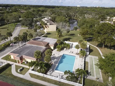 830 Sw 9th Street Circle Boca Raton FL 33486