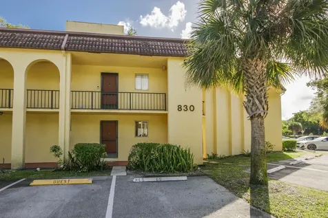 830 Sw 9th Street Circle Boca Raton FL 33486
