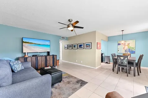 196 Grantham F Deerfield Beach FL 33442
