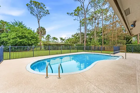 12735 Stone Pine Way Wellington FL 33414