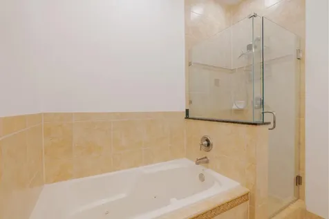 8257 Nw 8th Way Boca Raton FL 33487