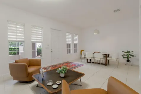 8257 Nw 8th Way Boca Raton FL 33487