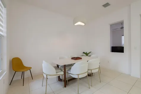 8257 Nw 8th Way Boca Raton FL 33487