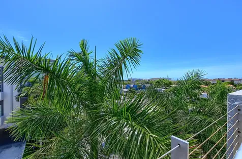 180 Ne 4th Avenue Delray Beach FL 33483