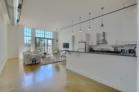 180 Ne 4th Avenue Delray Beach FL 33483