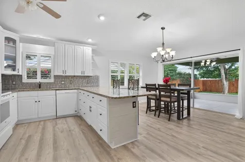 9275 Se Mercury Street Hobe Sound FL 33455