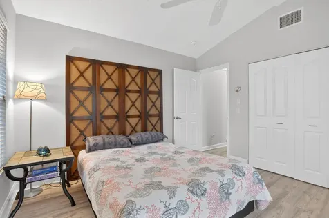 9275 Se Mercury Street Hobe Sound FL 33455
