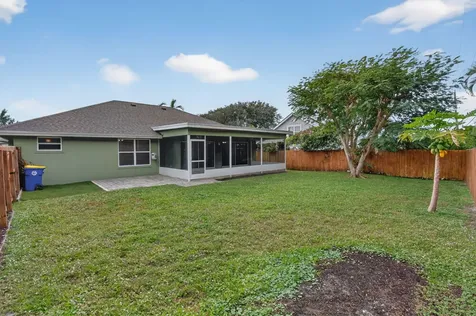 9275 Se Mercury Street Hobe Sound FL 33455