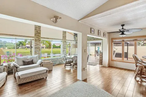 419 Sw 28th Avenue Delray Beach FL 33445