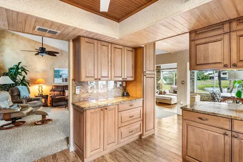 419 Sw 28th Avenue Delray Beach FL 33445