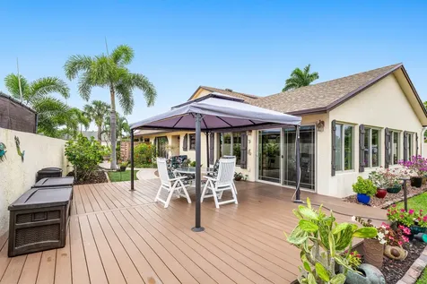 419 Sw 28th Avenue Delray Beach FL 33445