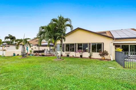 419 Sw 28th Avenue Delray Beach FL 33445