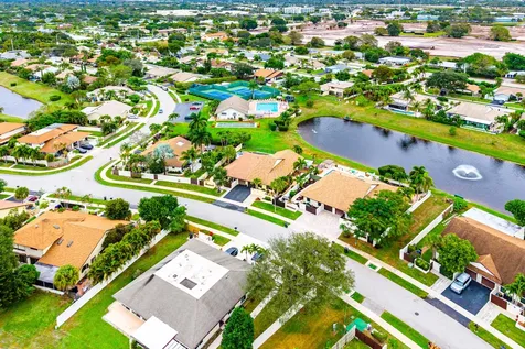 419 Sw 28th Avenue Delray Beach FL 33445