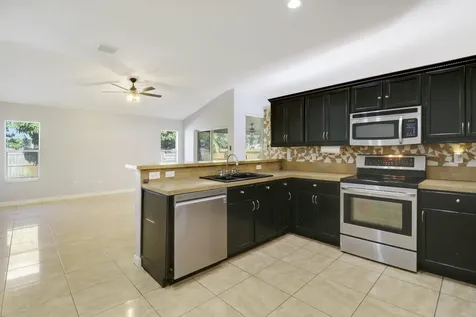709 NW North Macedo Boulevard Port Saint Lucie FL 34983