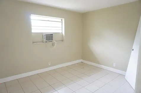 1601 W 37th Street Riviera Beach FL 33404