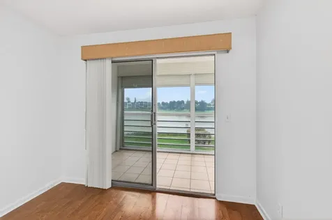 2015 Cornwall A Boca Raton FL 33434