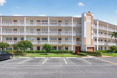 2015 Cornwall A Boca Raton FL 33434
