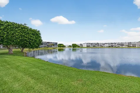 2015 Cornwall A Boca Raton FL 33434