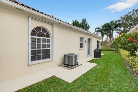 8372 Dominica Place Wellington FL 33414