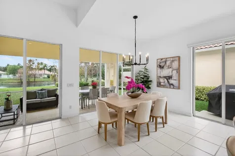 8372 Dominica Place Wellington FL 33414