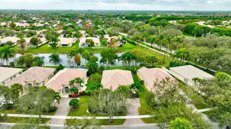 8372 Dominica Place Wellington FL 33414