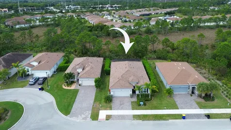 4480 Nw Oakleaf Court Jensen Beach FL 34957
