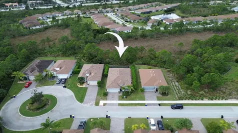 4480 Nw Oakleaf Court Jensen Beach FL 34957
