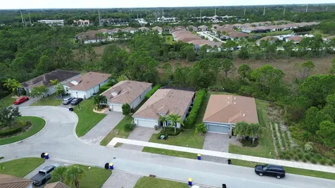 4480 Nw Oakleaf Court Jensen Beach FL 34957