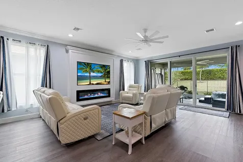 11798 Sw Waterford Isle Way Port Saint Lucie FL 34987