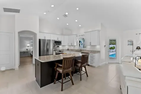 8566 97th Avenue Vero Beach FL 32967