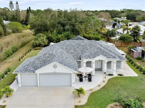 8566 97th Avenue Vero Beach FL 32967