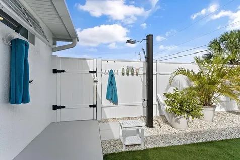 8566 97th Avenue Vero Beach FL 32967