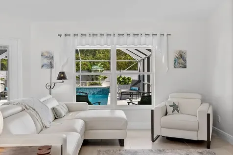8566 97th Avenue Vero Beach FL 32967