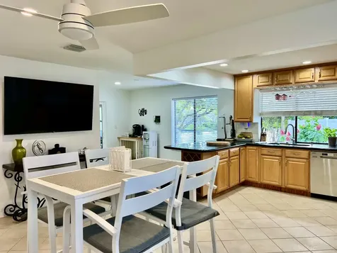 5570 SW 9th Court Margate FL 33068