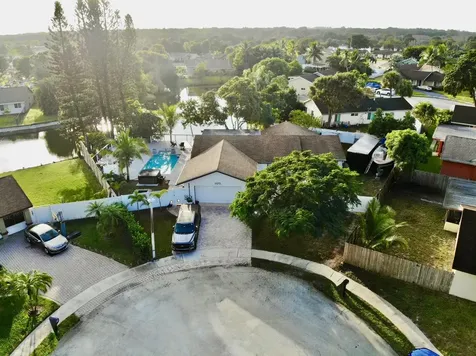 5570 SW 9th Court Margate FL 33068