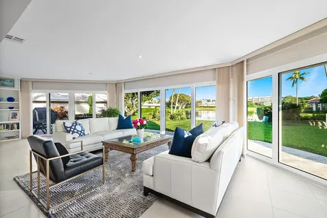 146 Driftwood Circle Atlantis FL 33462