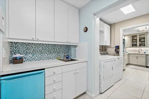 146 Driftwood Circle Atlantis FL 33462