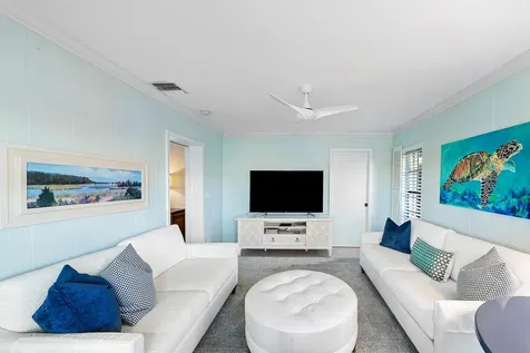 146 Driftwood Circle Atlantis FL 33462