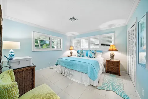 146 Driftwood Circle Atlantis FL 33462