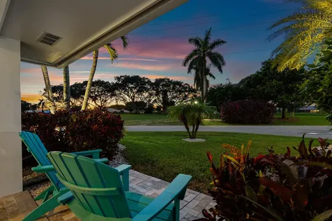 146 Driftwood Circle Atlantis FL 33462