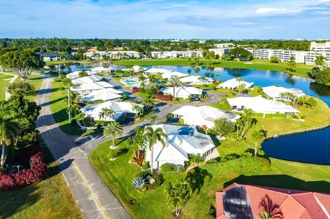 146 Driftwood Circle Atlantis FL 33462