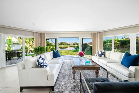 146 Driftwood Circle Atlantis FL 33462