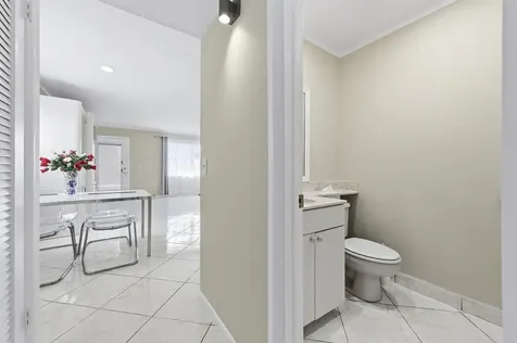 95 Burgundy B Delray Beach FL 33484