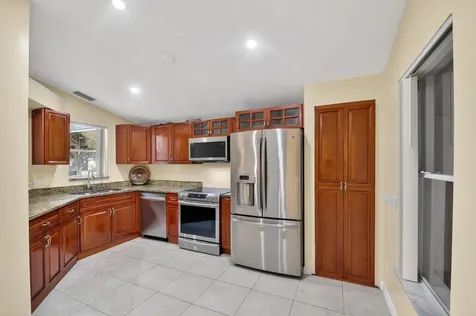 5221 Arbor Glen Circle Lake Worth FL 33463
