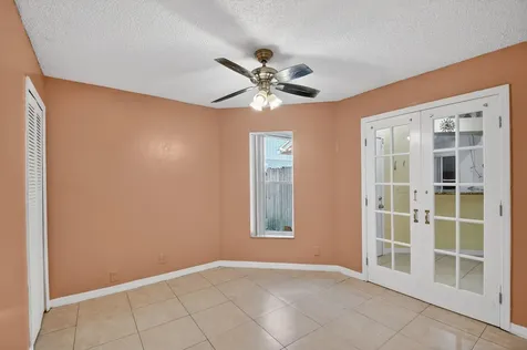 5221 Arbor Glen Circle Lake Worth FL 33463