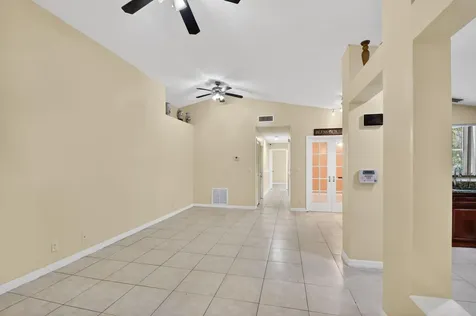 5221 Arbor Glen Circle Lake Worth FL 33463