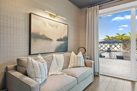 1603 E Hemingway Drive Juno Beach FL 33408