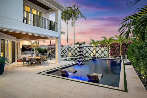 1603 E Hemingway Drive Juno Beach FL 33408